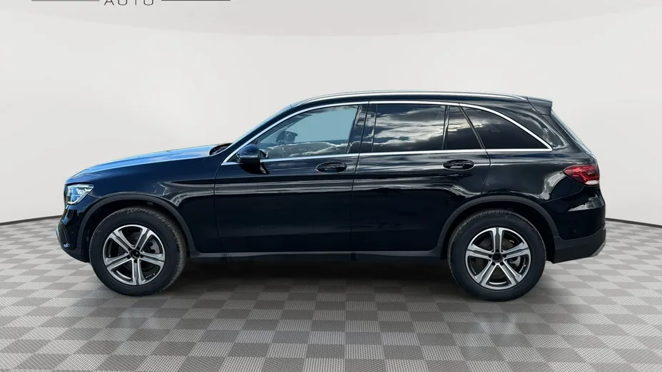 MERCEDES-BENZ GLC -