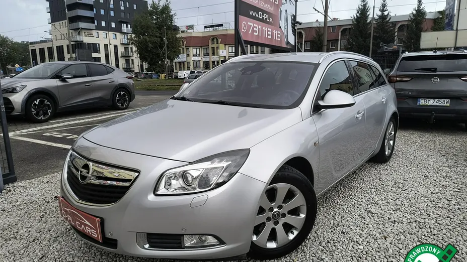 OPEL Insignia -