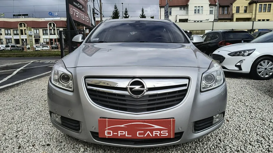 OPEL Insignia -