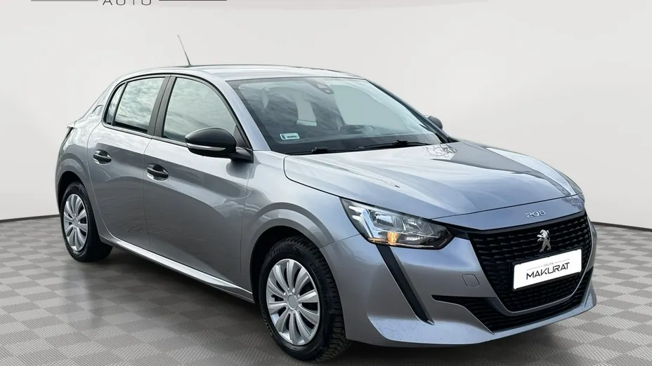 PEUGEOT 208 -