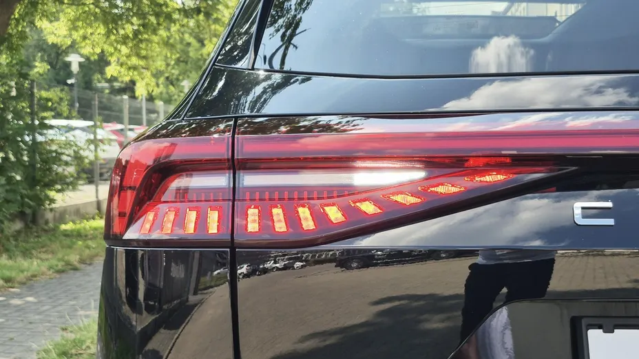 CHERY Tiggo 8 -