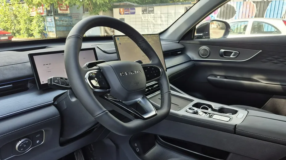 CHERY Tiggo 8 -