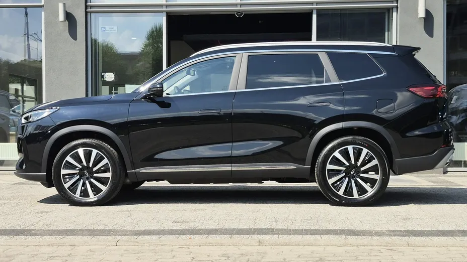 CHERY Tiggo 8 -
