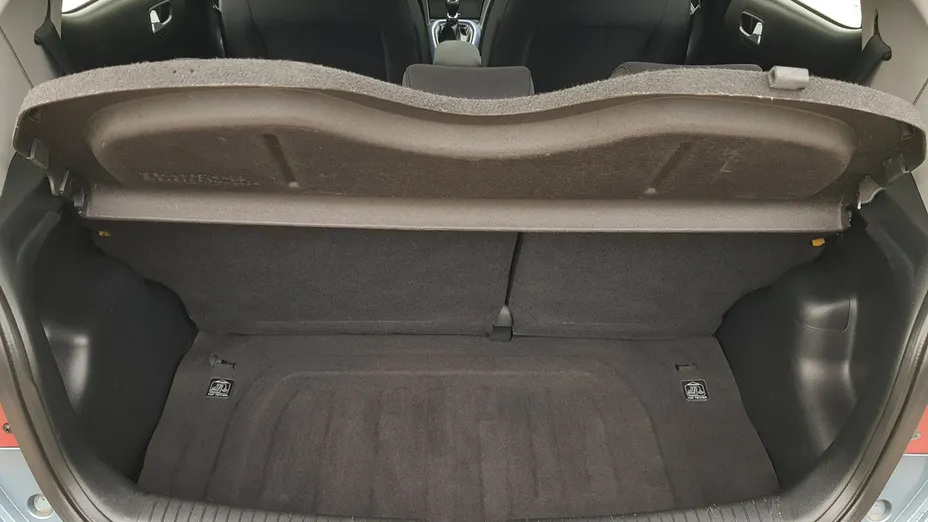HYUNDAI i10 -