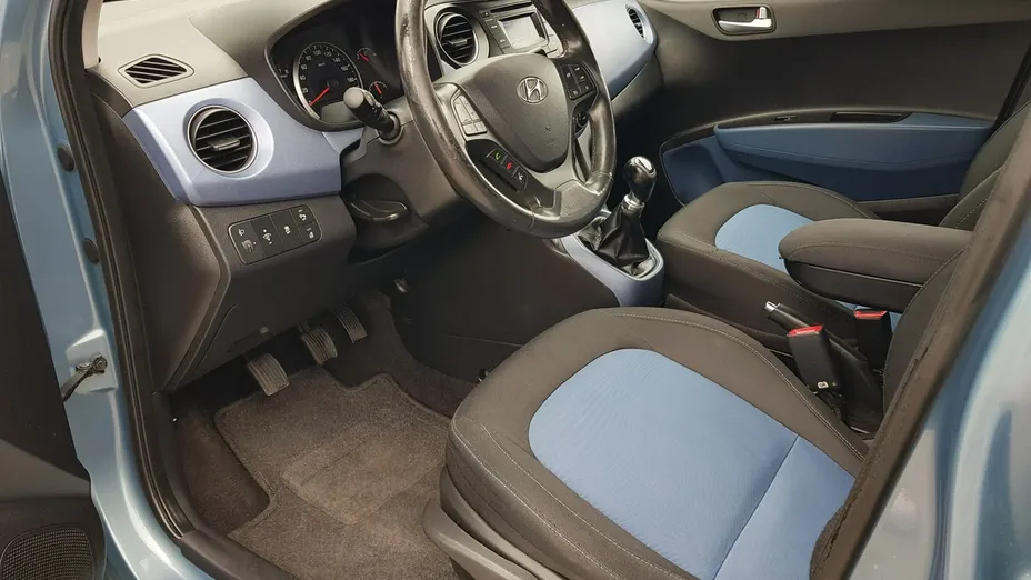 HYUNDAI i10 -