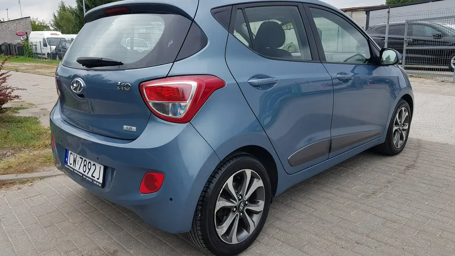 HYUNDAI i10 -