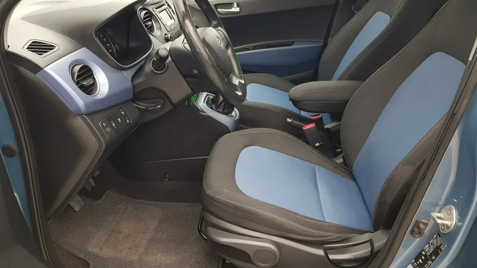 HYUNDAI i10 -