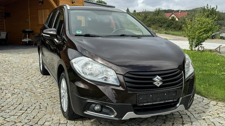 SUZUKI S-Cross -