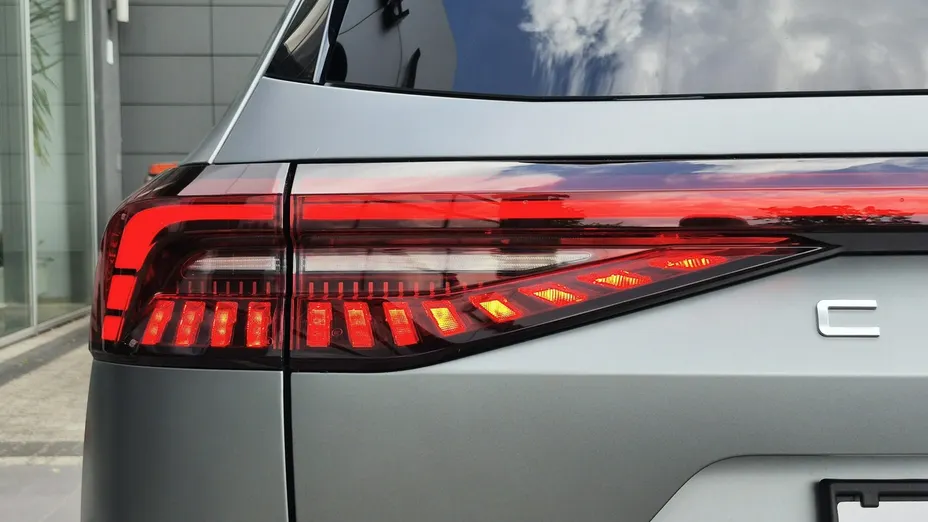 CHERY Tiggo 8 -