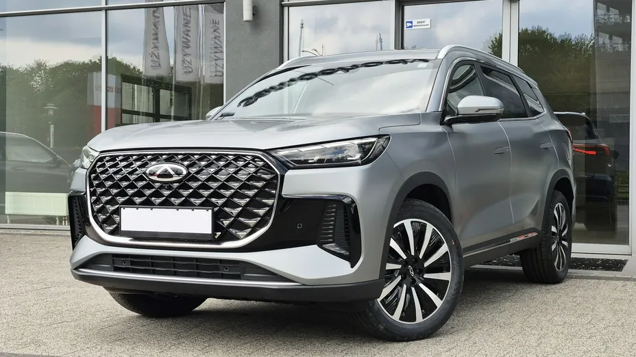 CHERY Tiggo 8 -