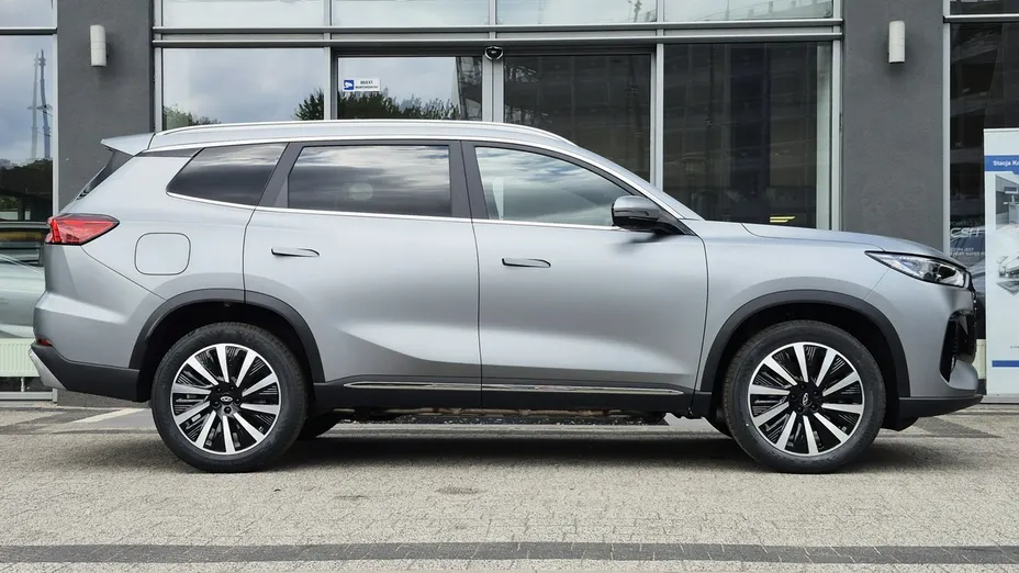CHERY Tiggo 8 -