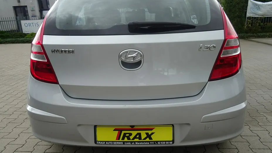 HYUNDAI i30 -