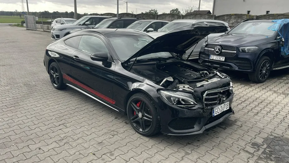 MERCEDES-BENZ C Klasa -