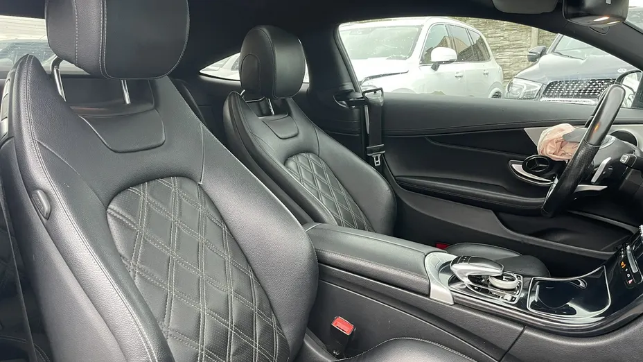 MERCEDES-BENZ C Klasa -