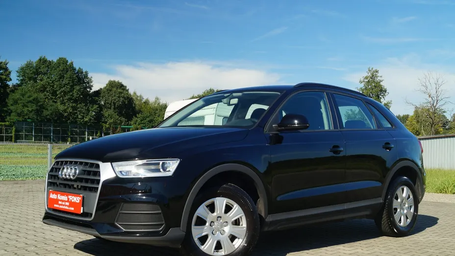 AUDI Q3 -