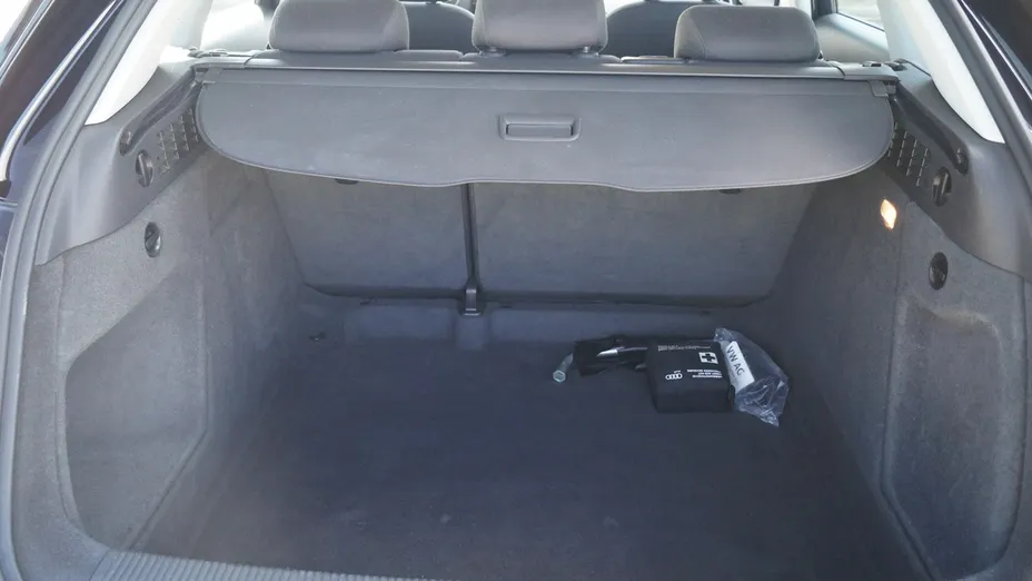 AUDI Q3 -