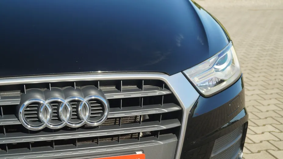 AUDI Q3 -