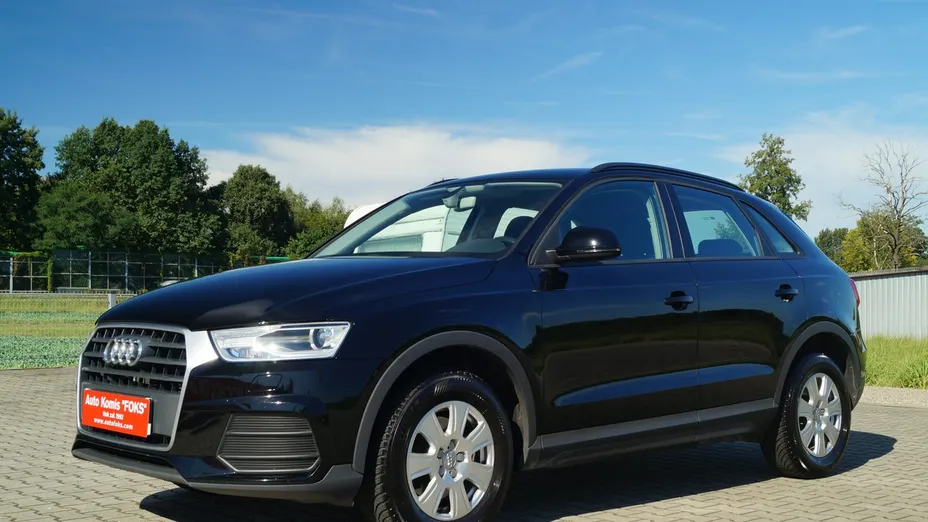 AUDI Q3 -