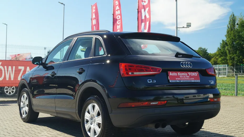 AUDI Q3 -