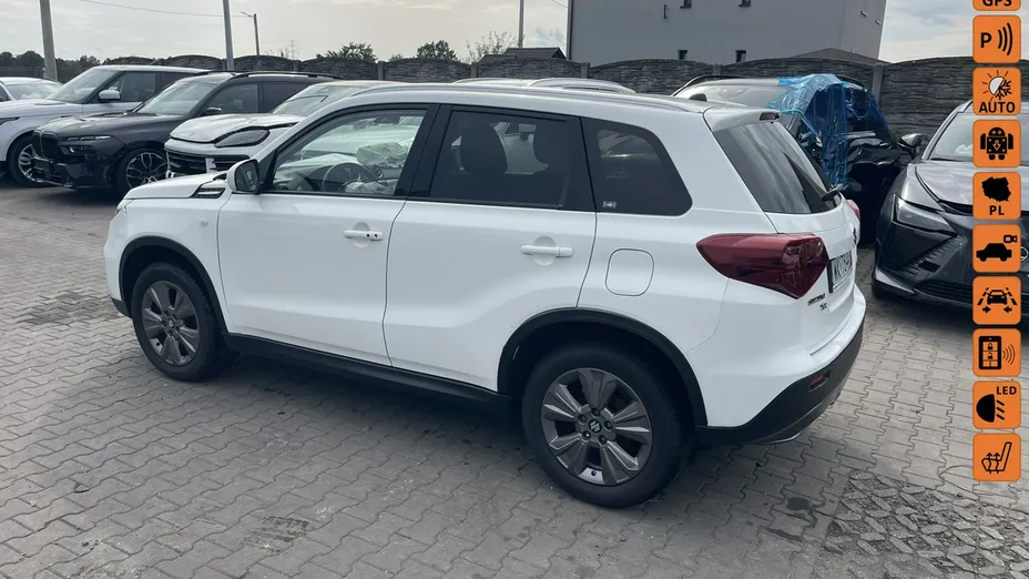 SUZUKI Vitara -