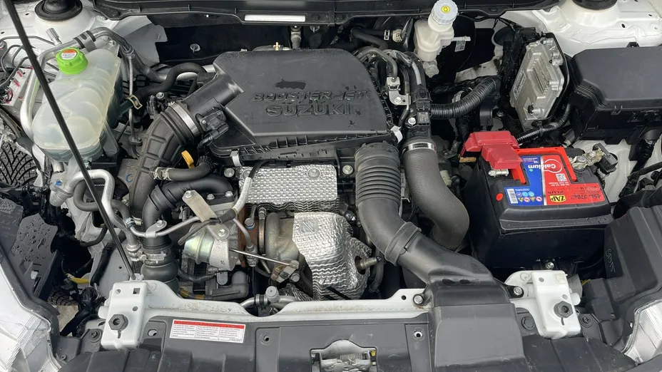 SUZUKI Vitara -