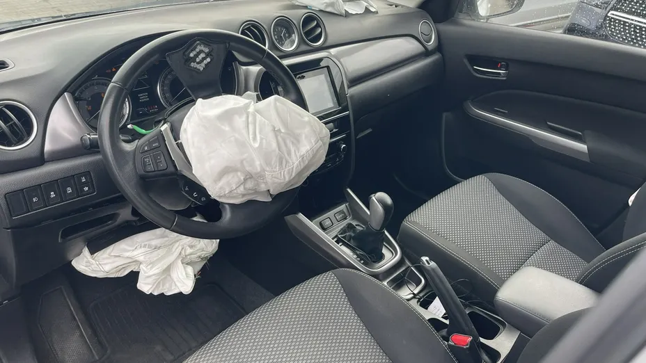 SUZUKI Vitara -
