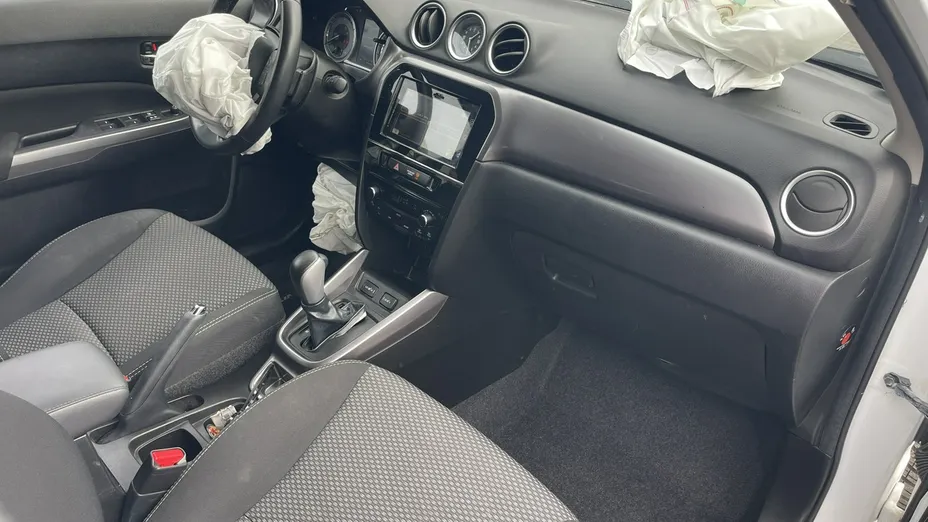 SUZUKI Vitara -
