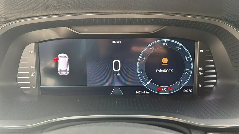 SKODA Octavia -
