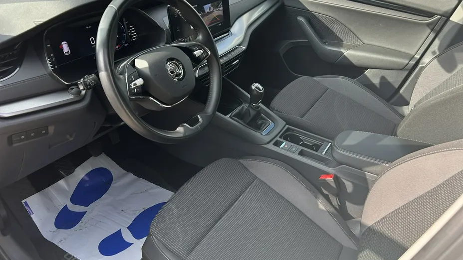 SKODA Octavia -