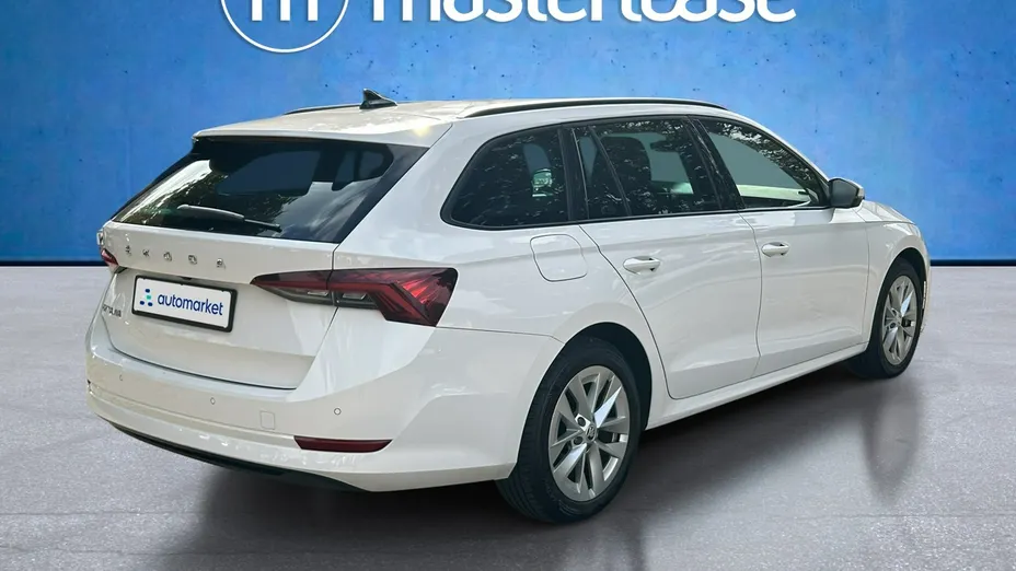 SKODA Octavia -