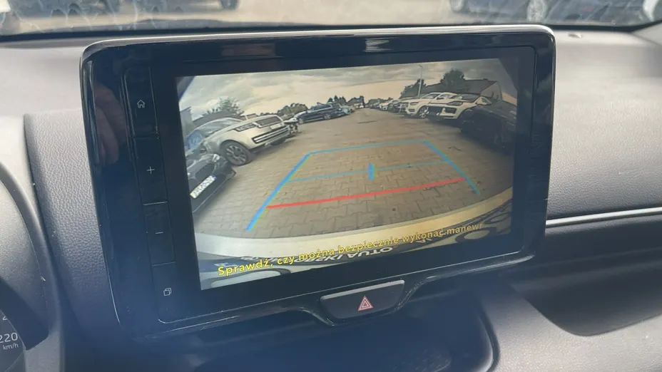 TOYOTA Yaris -