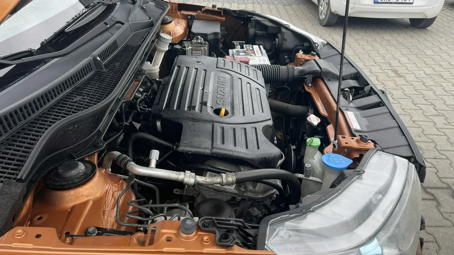 SUZUKI Vitara -