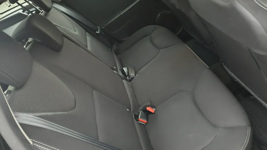 RENAULT Clio -