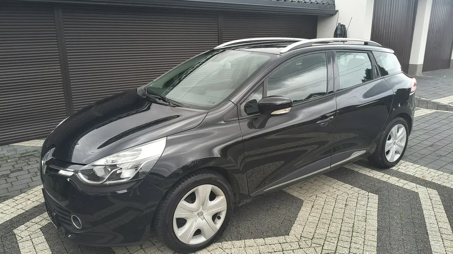 RENAULT Clio -