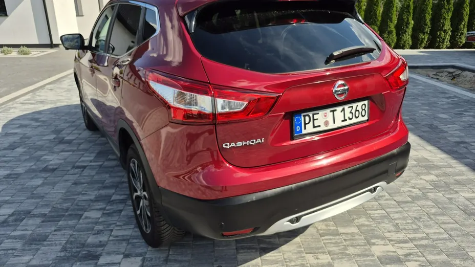 NISSAN Qashqai -