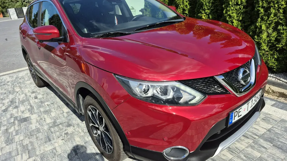 NISSAN Qashqai -