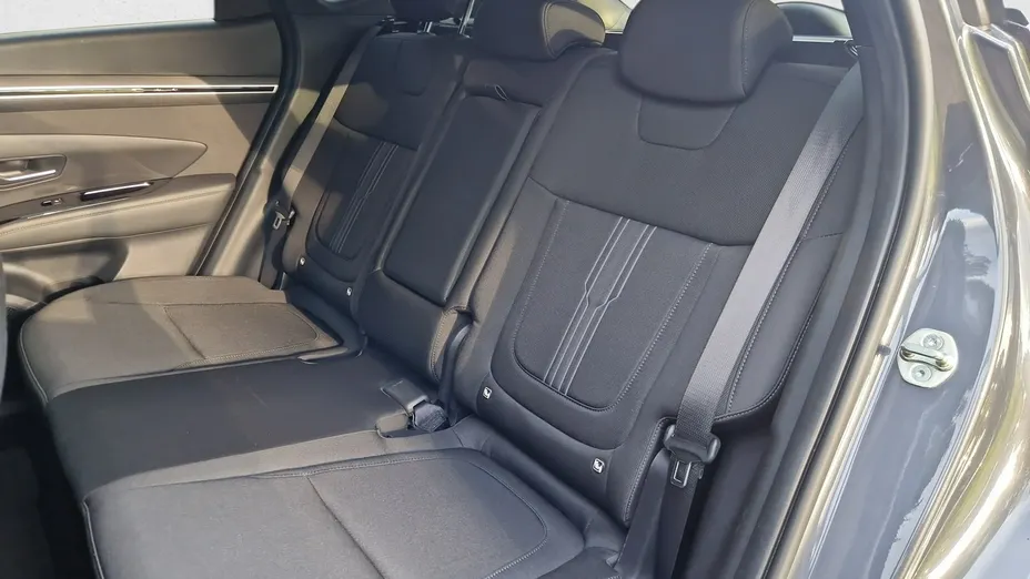 HYUNDAI Tucson -