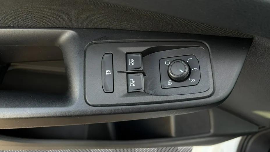 FORD Tourneo Connect -