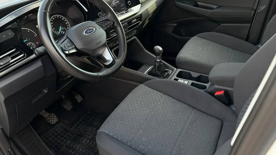 FORD Tourneo Connect -