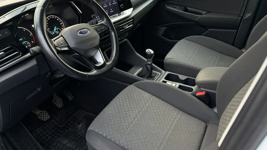 FORD Tourneo Connect -