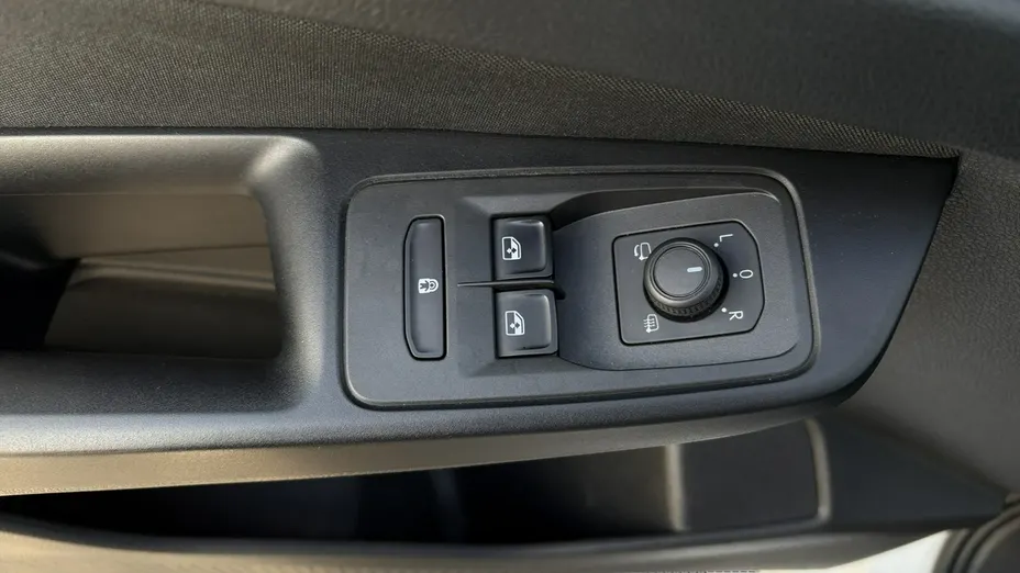FORD Tourneo Connect -