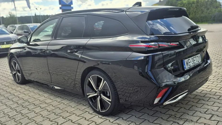 PEUGEOT 308 -
