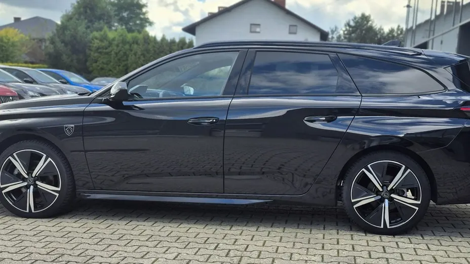 PEUGEOT 308 -
