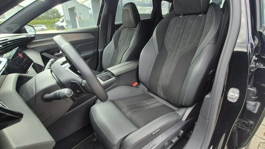 PEUGEOT 308 -