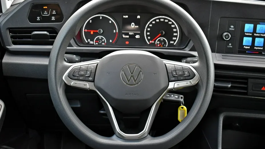 VOLKSWAGEN Caddy -