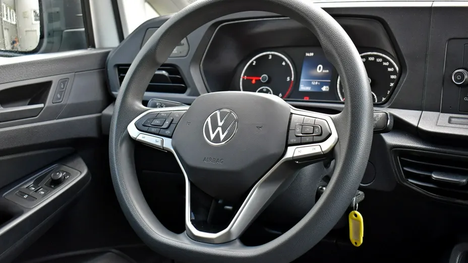 VOLKSWAGEN Caddy -