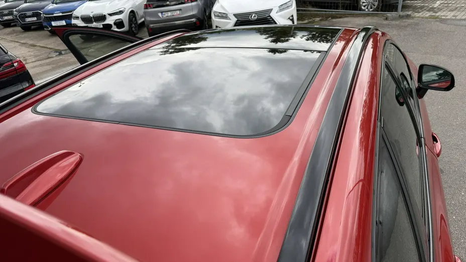 VOLVO XC60 -
