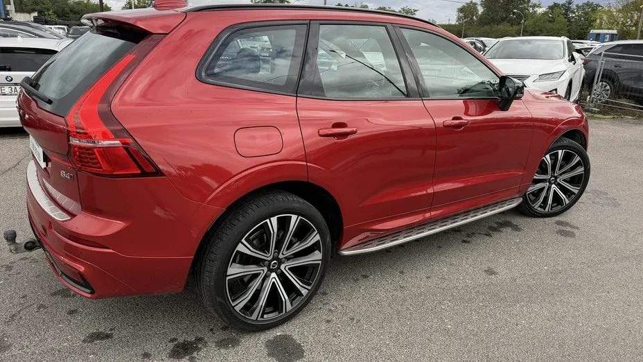 VOLVO XC60 -