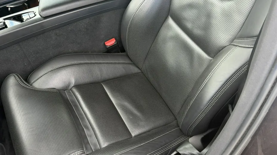 VOLVO XC60 -