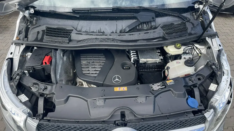 MERCEDES-BENZ V Klasa -